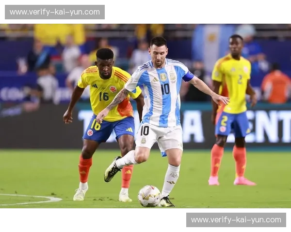 潘帕斯雄鹰的巅峰守望，还是安第斯红魔的再次阻击？美洲杯阿根廷vs智利深度解析